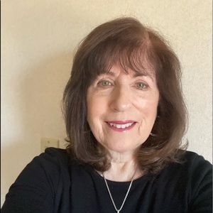 Meet your Posher, Helene